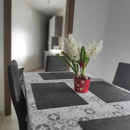 Pulis Apartment Xghajra